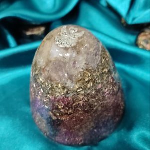 Smirenost i rasterećenje, Kupa 8x8 cm sa ametistom i simbolom anđela