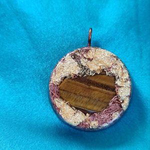 Ogrlica sa tigrovim okom, Lična snaga – vitalnost – energetska zaštita