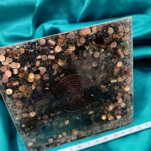 Svetlost obilja, Piramida sa citrinom 12,5×12,5cm