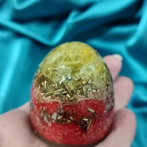 Materijalno obilje, radost i sreća. Crvena kupa 5×5 cm sa citrinom